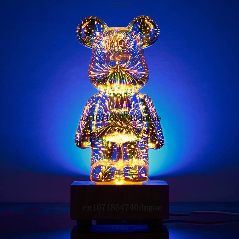 Transforme seus espaços com a Luminária de Mesa em Formato de Urso com Efeitos de Fogos de Artifício em 3D. Adicione um toque encantador e romântico à sua decoração. Ilumine seus ambientes com a magia dos fogos de artifício. Compre agora e crie uma atmosfera única e especial em sua casa ou escritório.